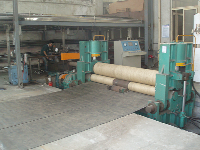 數(shù)顯萬能式卷板機